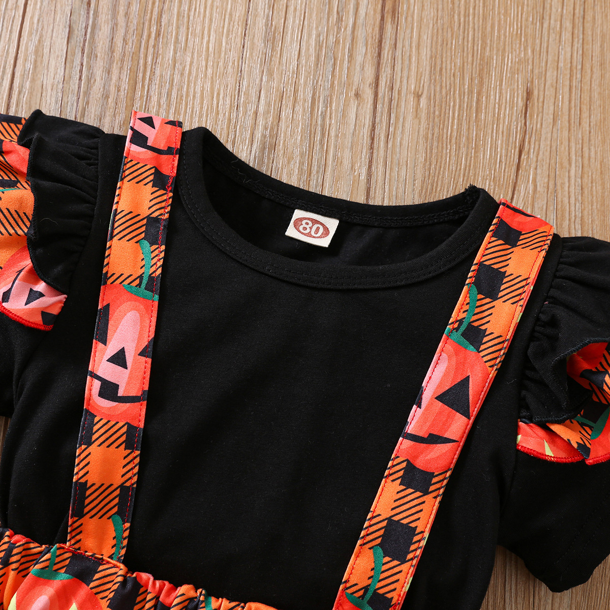 3pcs Newborn Baby Girl Halloween Christmas Plaid Graphic Bowknot Short Sleeve Top with Pleated skirt and Hairband Set-kissminis