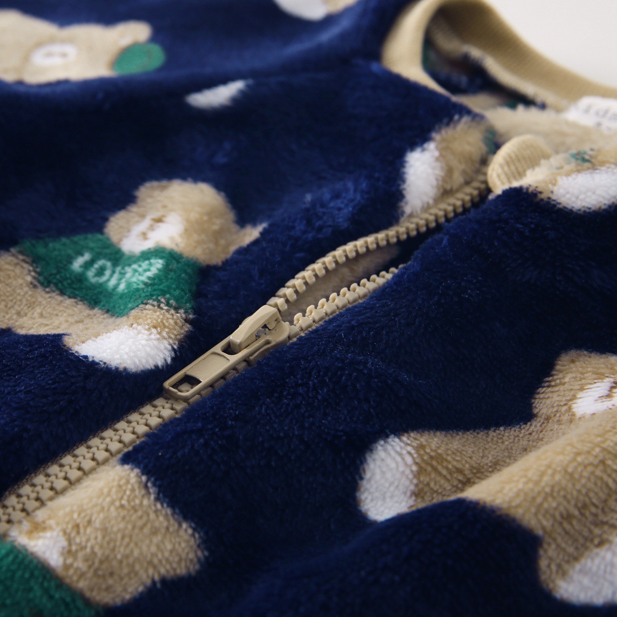 Baby Boy/Girl Winter Fluff Allover Bear Print Long Sleeve Romper-kissminis