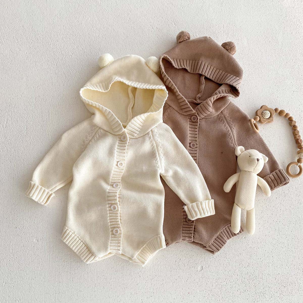 Baby Boy/Girl Cute Bear Design Solid Color Knitted Long Sleeve Bodysuit-kissminis