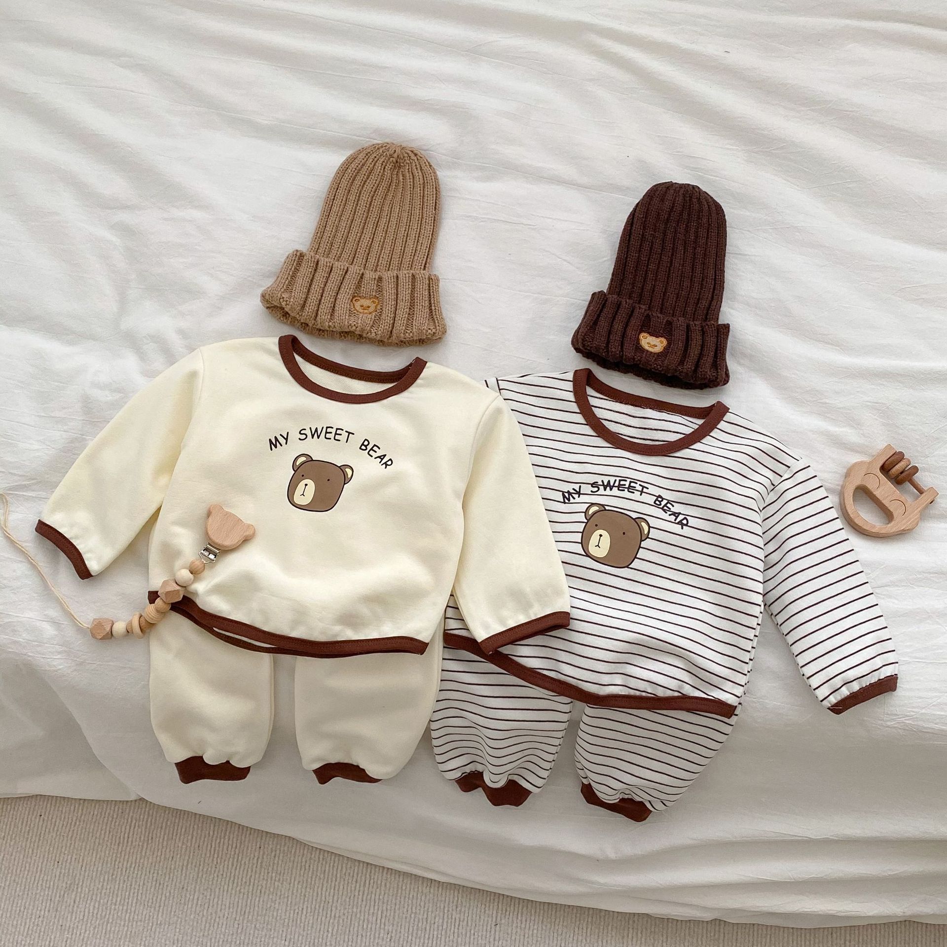 2pcs Baby Toddler Boy/Girl 'MY SWEET BEAR' Bear Print Sweatshirt and Pants Set -kissminis