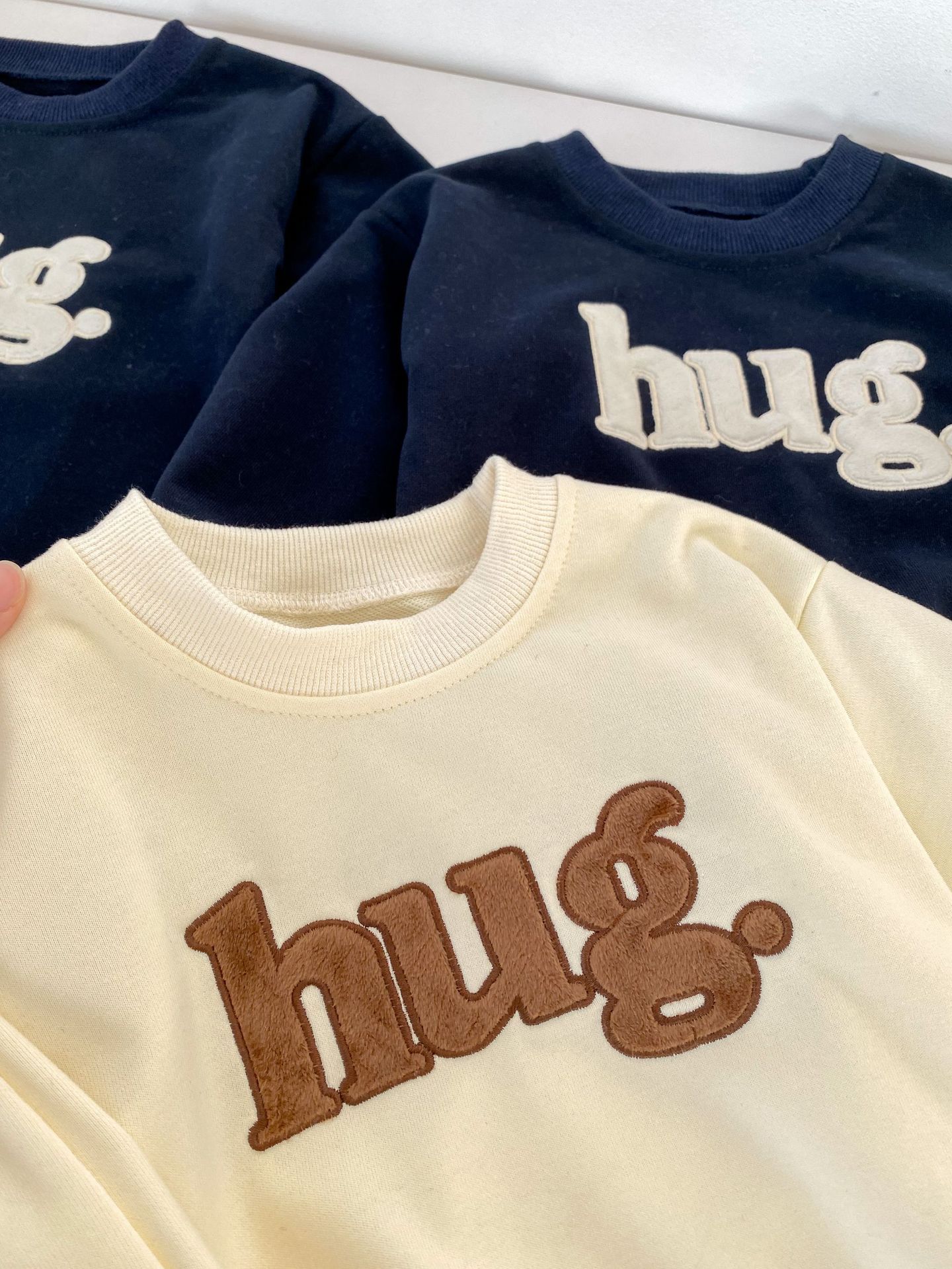 Baby Letter "hug"Embroidered Long Sleeve Bag Romper-kissminis
