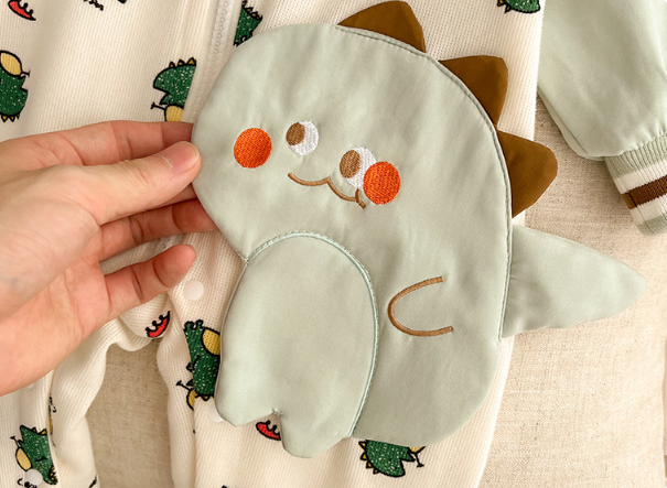 Baby Boy/Girl Allover Cute Dinosaurs Pattern Long Sleeve Romper-kissminis