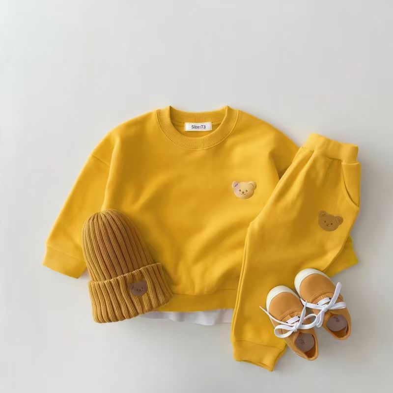 Toddler Boy/Girl Embroideried Mini Bear Solid Color Sweatshirt Set