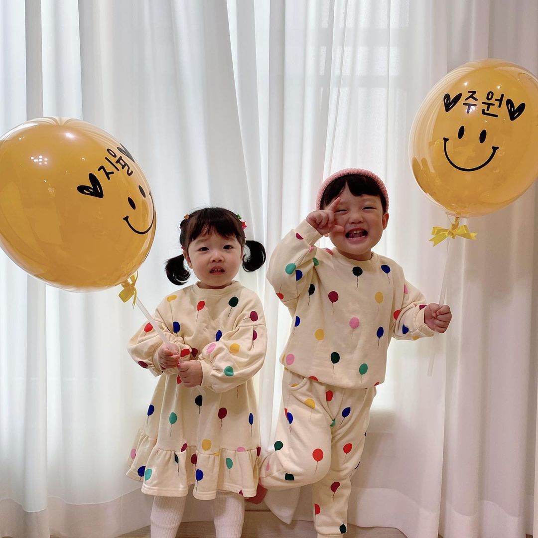 Toddler Boy/Girl Allover Colorful Ballo0n Print Pullover Sweatshirt Set