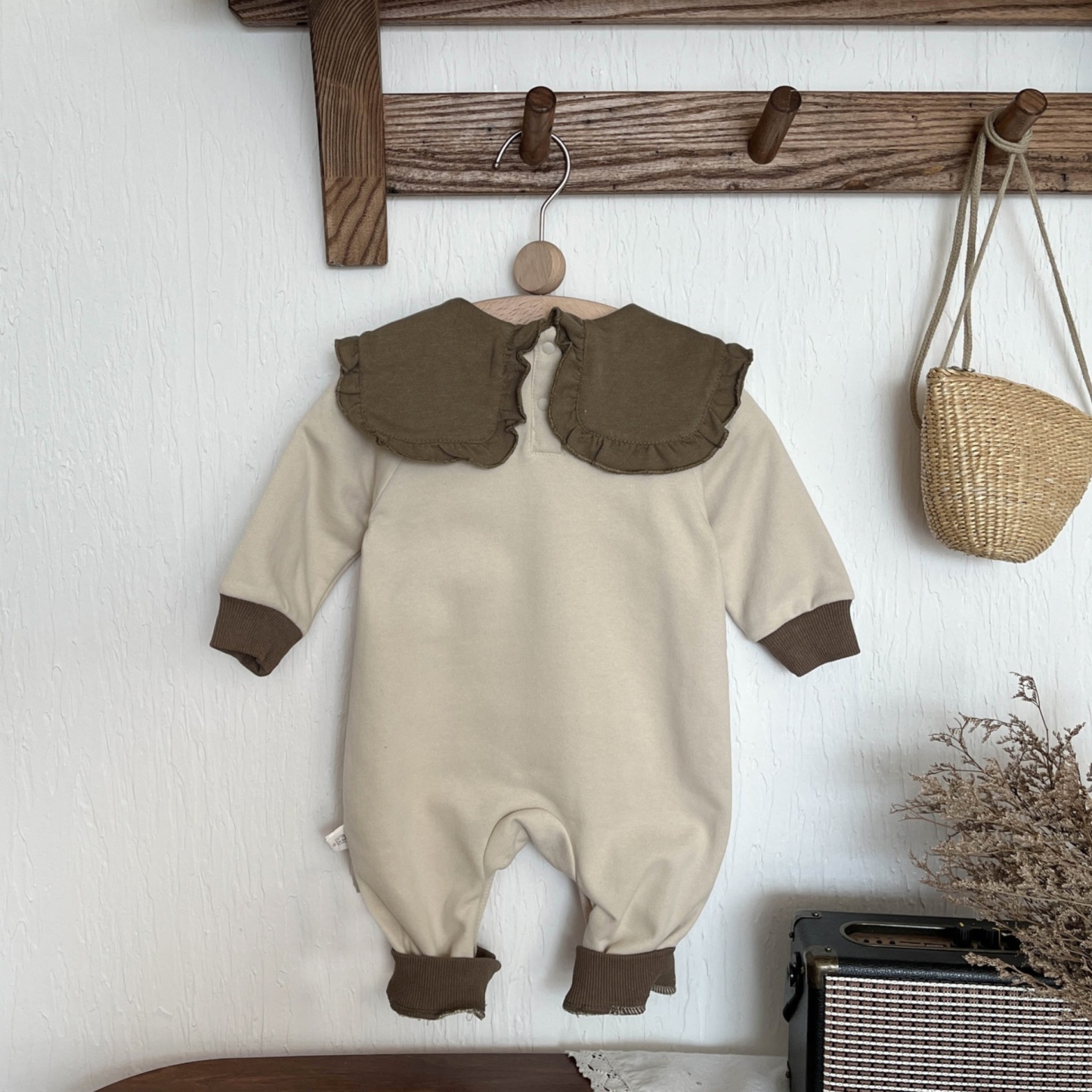 Baby Girl Lovely Rabbit Graphic Romper-kissminis