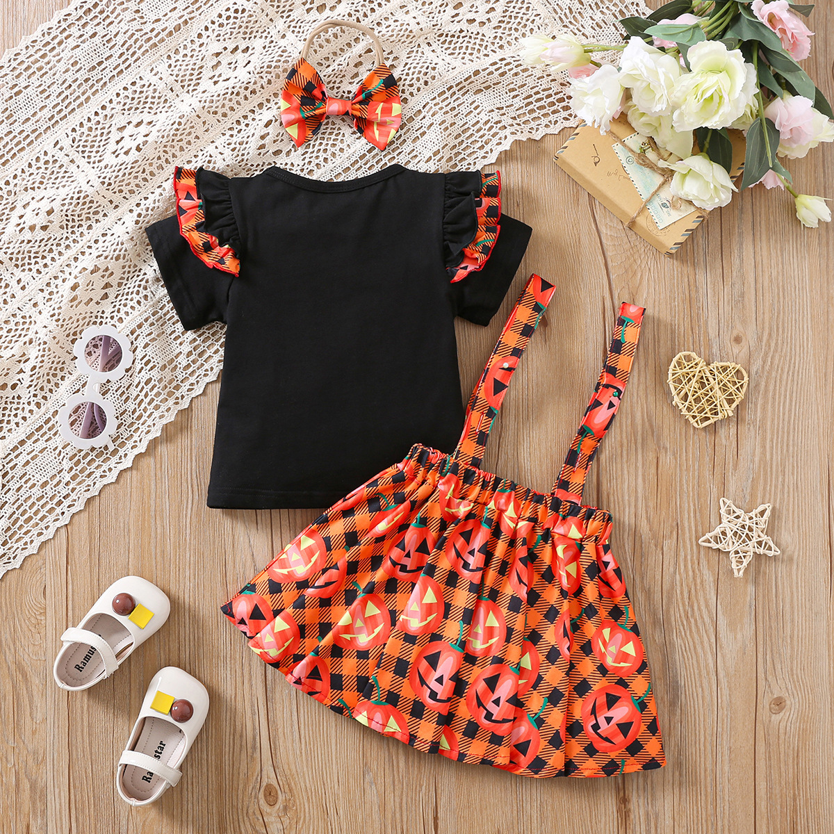 3pcs Newborn Baby Girl Halloween Christmas Plaid Graphic Bowknot Short Sleeve Top with Pleated skirt and Hairband Set-kissminis