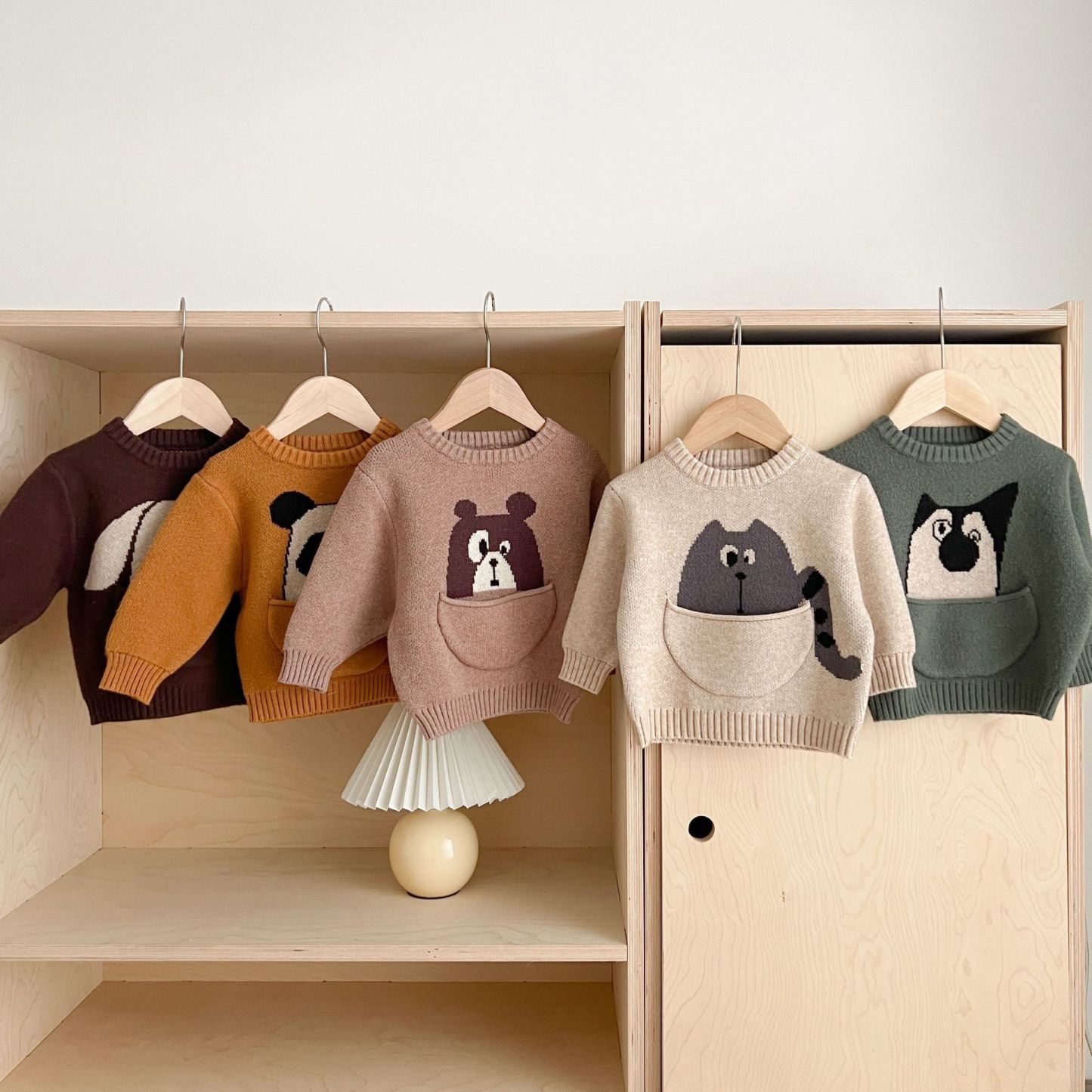 Baby Cartoon Animals Pocket Sweatshirt-kissminis