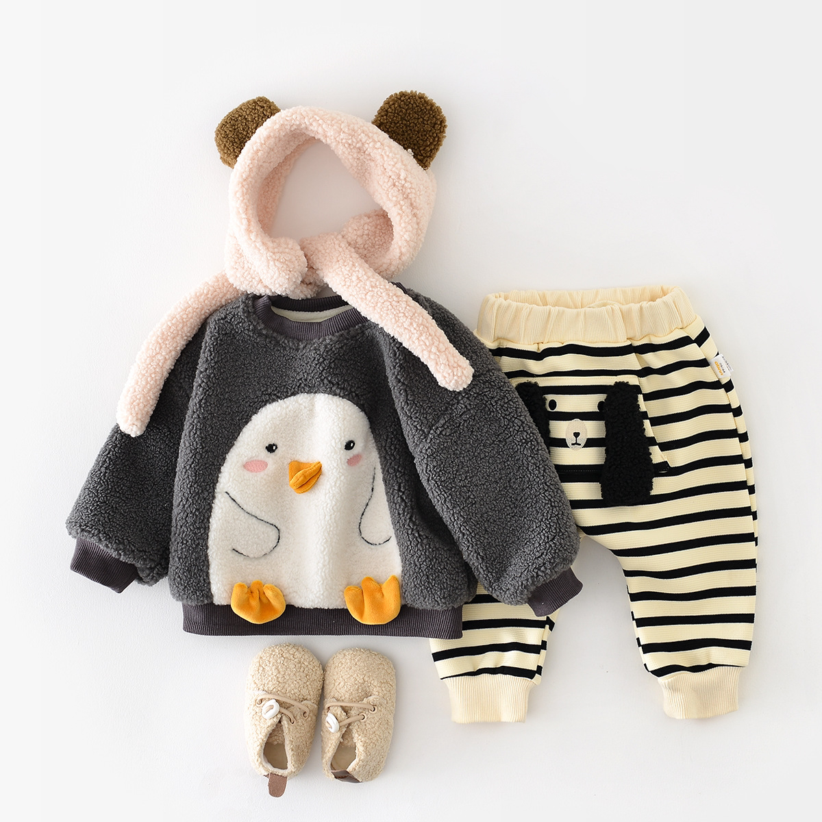 Winter Baby Boy/Girl Penguin Graphic Fluff Long Sleeve Sweatshirt-kissminis
