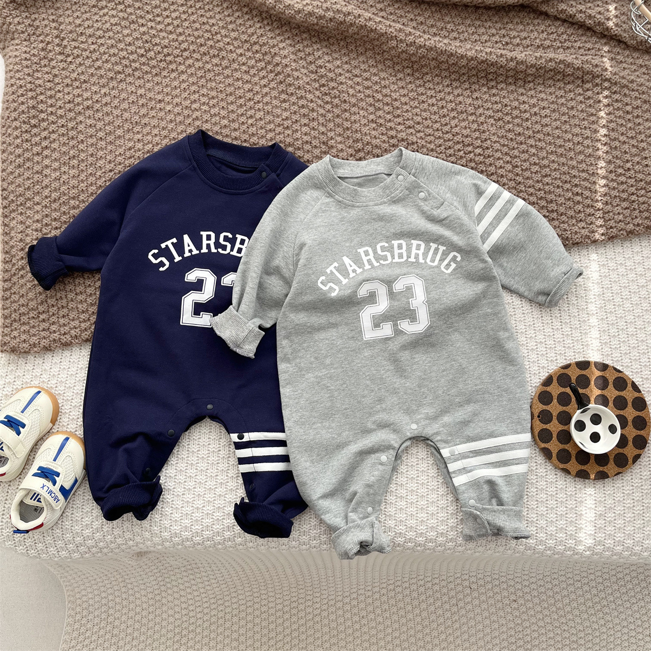 Baby ‘STARSBRUG’ Lines Romper -kissminis