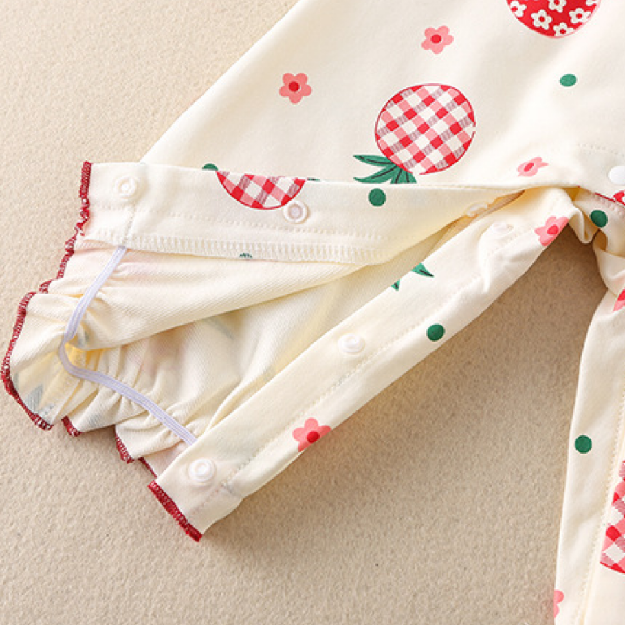 2pcs Baby Girl Allover Red Pineapple Print Plate Buckle Ruffle Flounce Casual Romper with Hairband Set