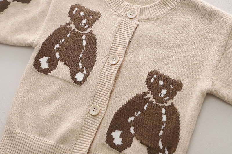 3pcs Toddler Boy Bear Printed Top and Pant Set
