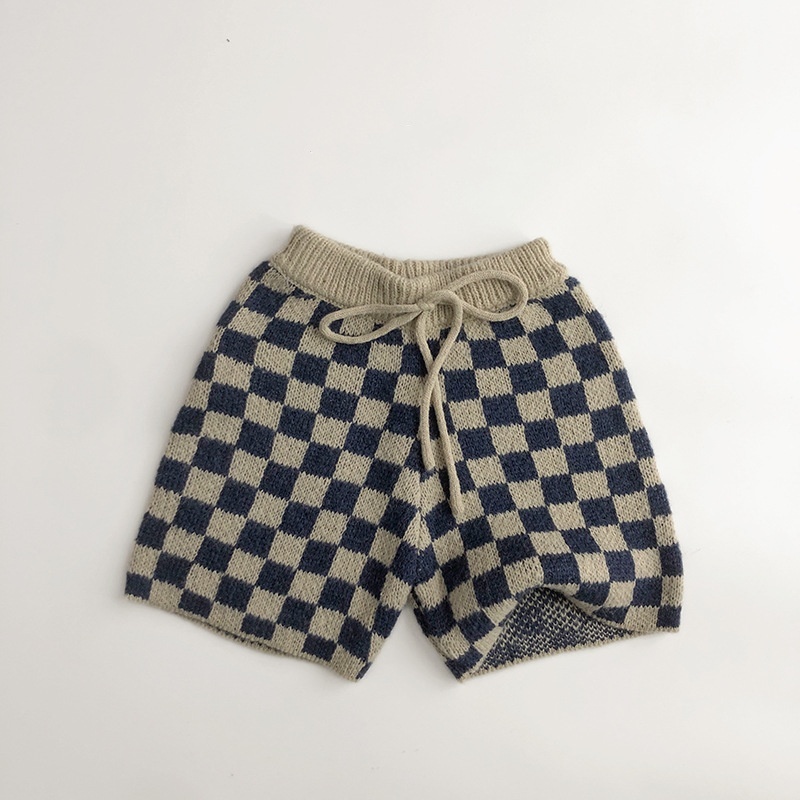 2pcs Baby Checkerboard Cardigan Knit Shorts Set
