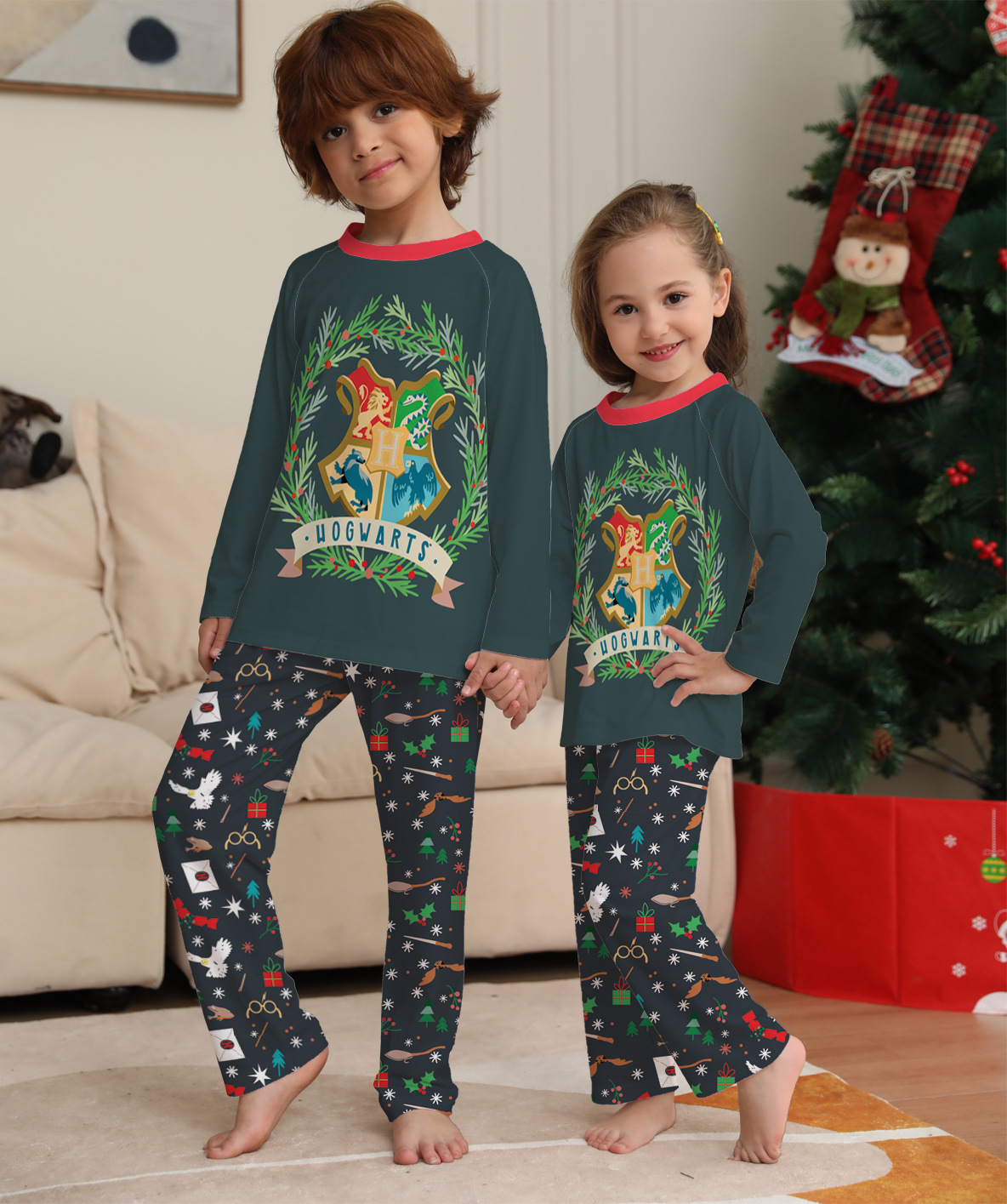 Matching Christmas Pajamas Hogwarts Long-sleeve Pajamas Sets