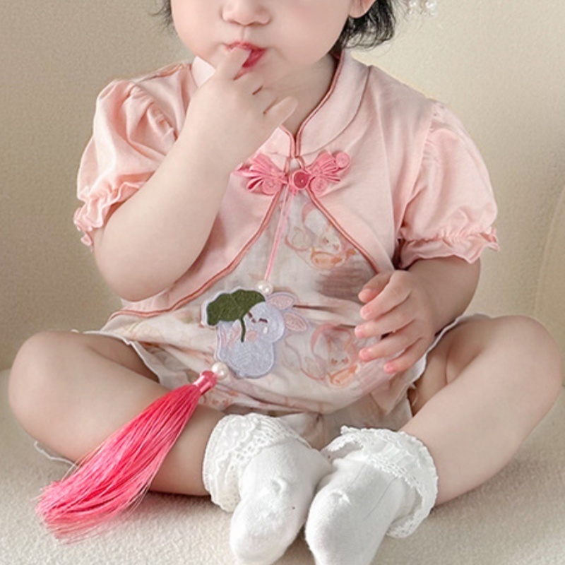 Rabbit Print Ruffled Sleeves and Tassel Decoration Baby Romper