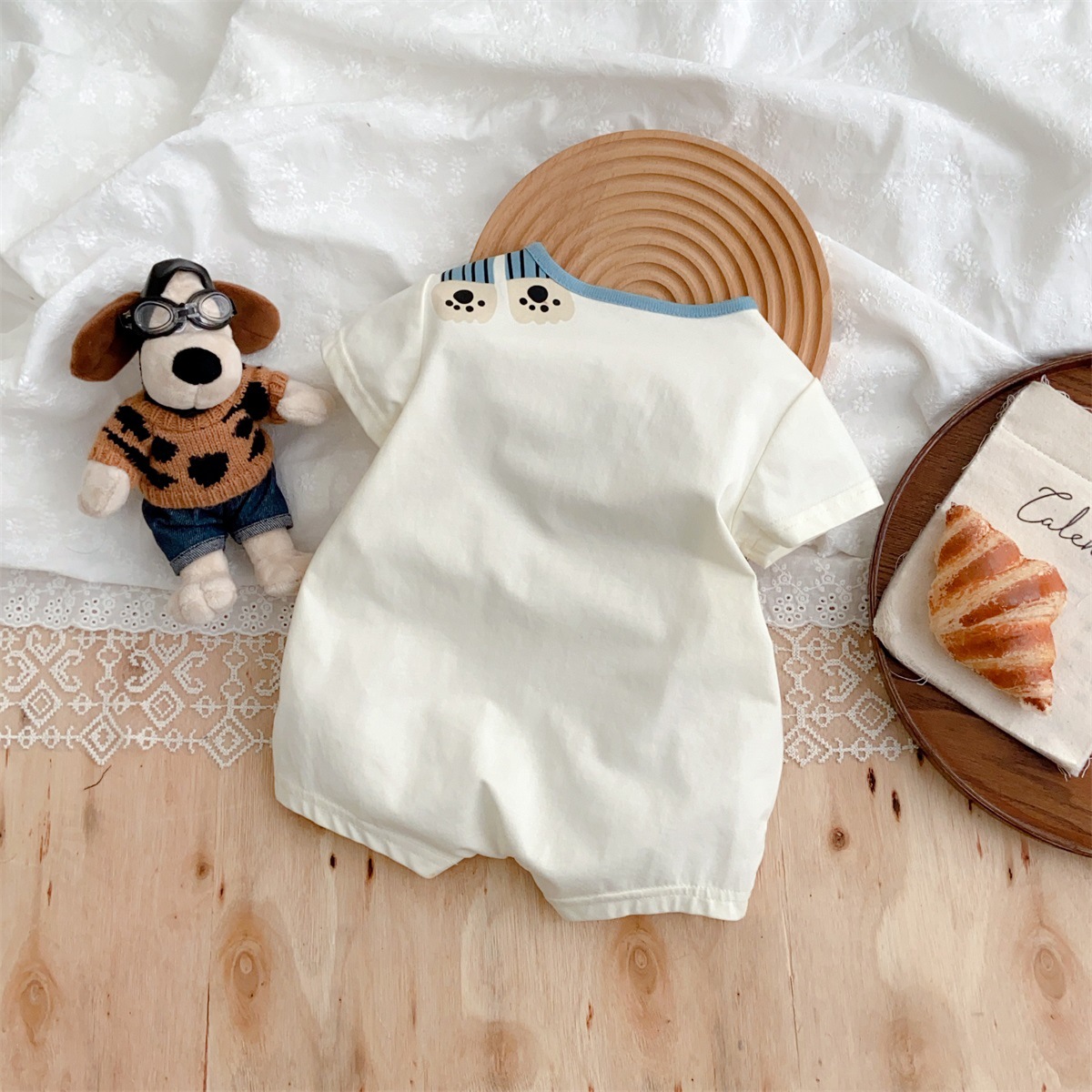 Short Sleeve Puppy-themed Pocket Details Baby Romper