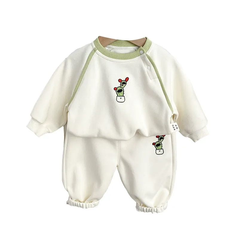 2pcs Green Trim and Cactus Embroidery Toddler Set