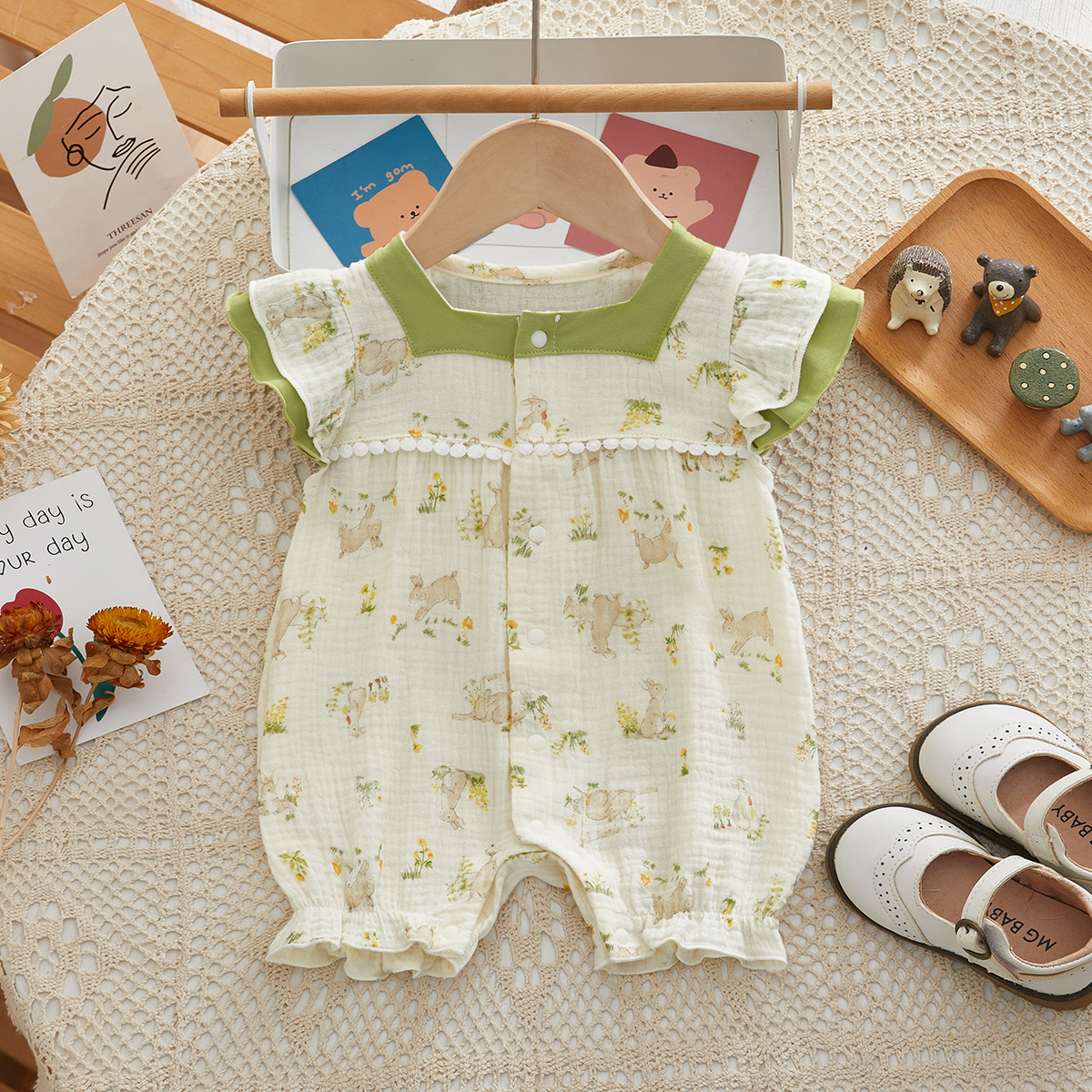 Elephant Print Green Collar and Ruffled Sleeves Baby Romper