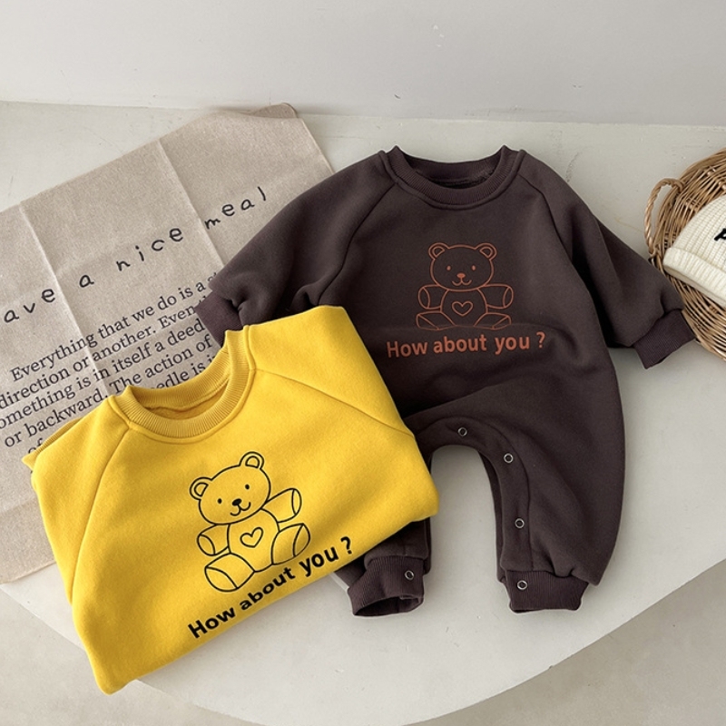 Baby Boy/Girl Bear and Letter Print Long Sleeve Romper