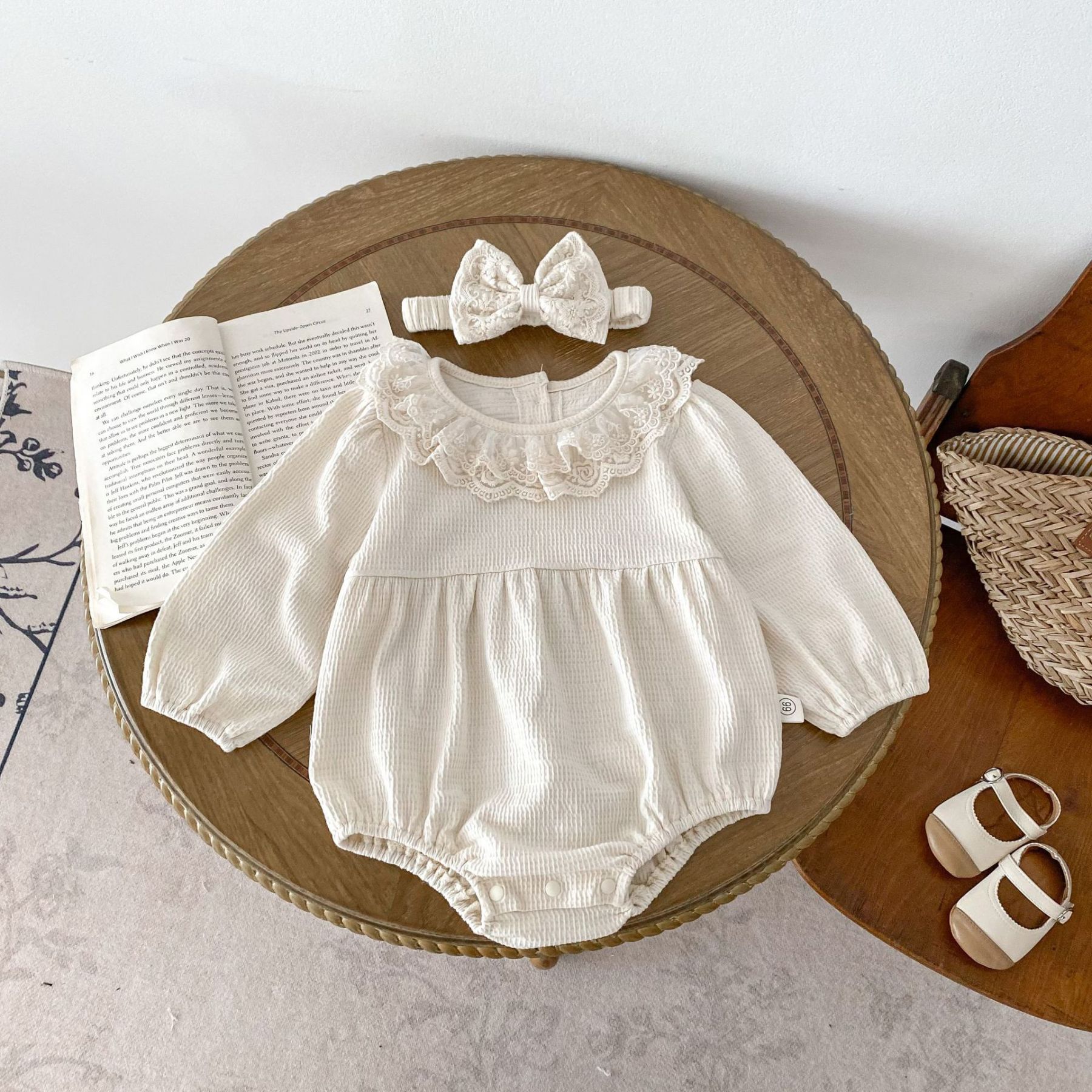 Baby Girl Waffle Lace Solid Color Long Sleeve Bodysuit-kissminis