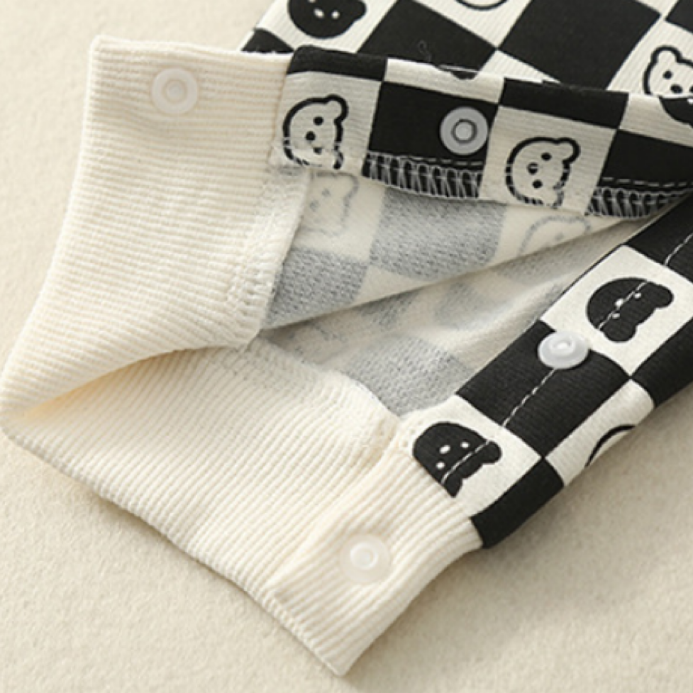 Baby Boy/Girl Gingham White Black Bear Graphic Long Sleeve Romper-kissminis