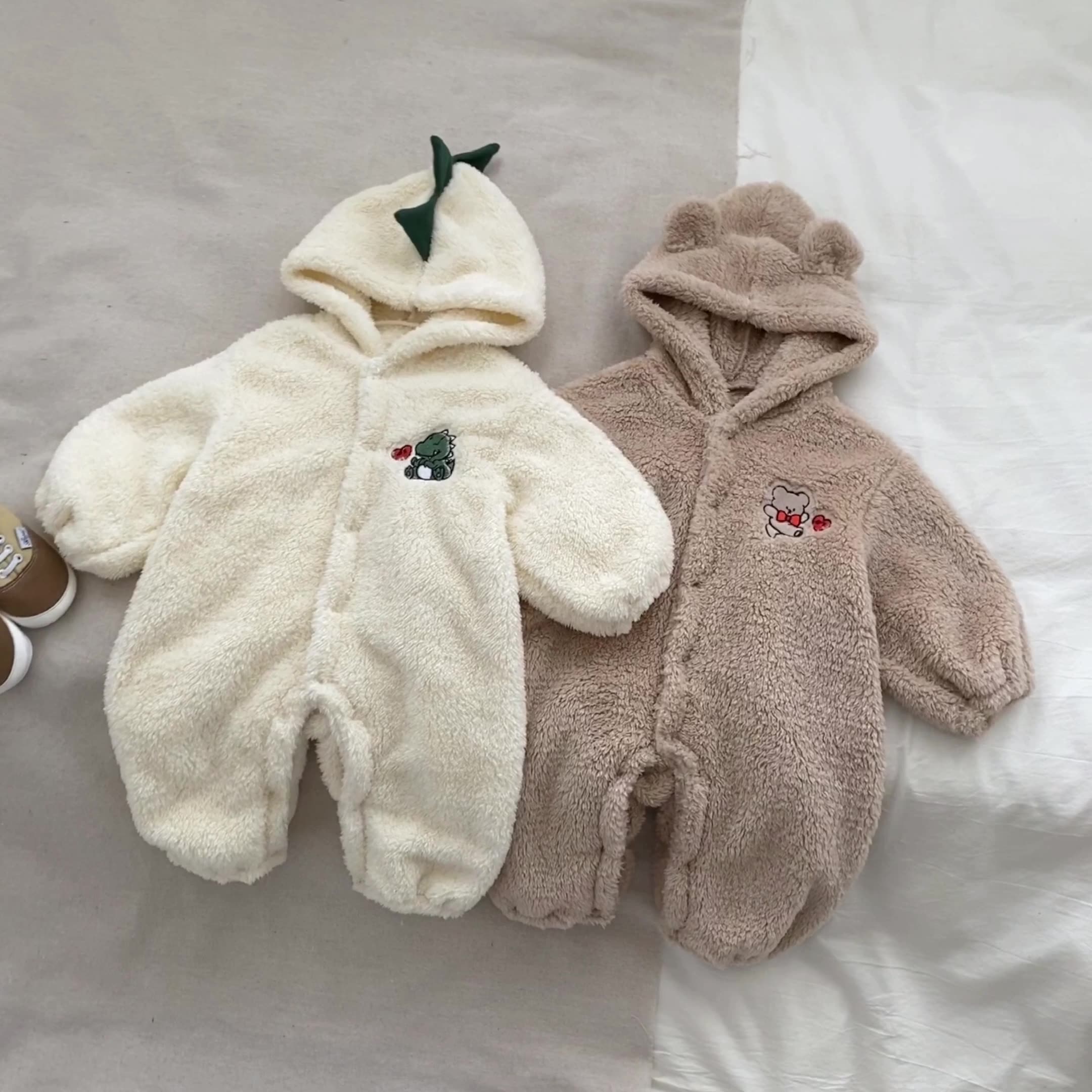 Baby Winter Fleece Dinosaurs Bear Pattern Hooded Romper-kissminis