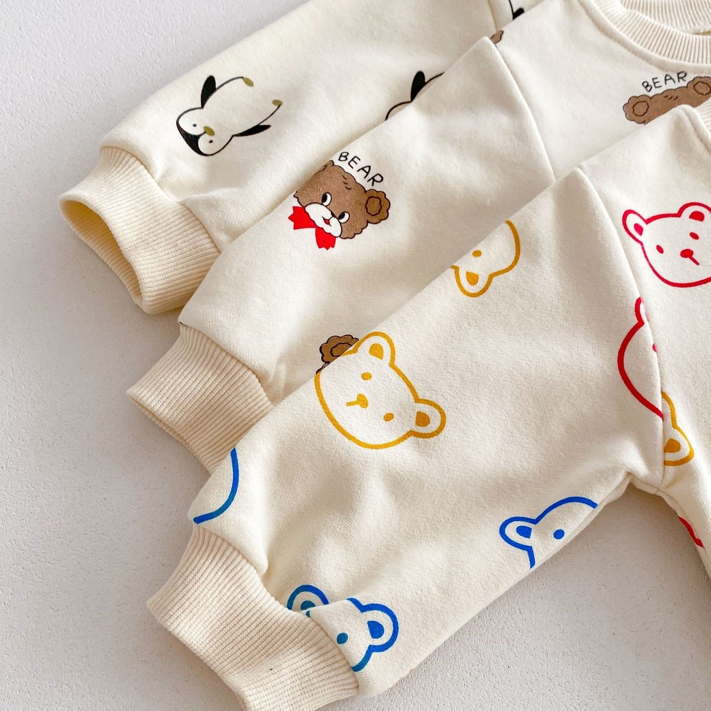 2pcs Baby Boy/Girl Cartoon Print Sweatshirt and Pant Set-kissminis