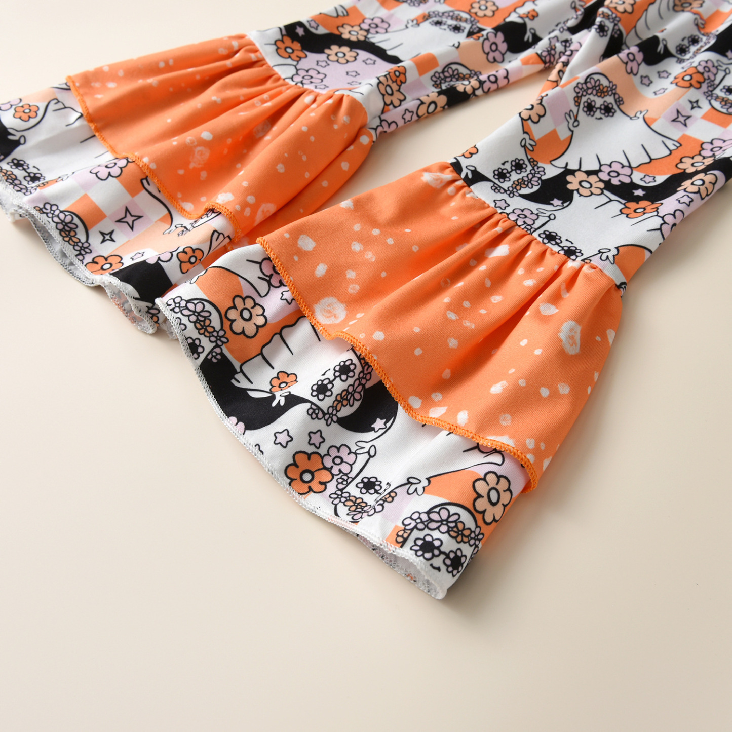 2pcs Toddler Girl Halloween Pumpkin and Ghost Print Bowknot Long Sleeve Tops and Bell Bottoms Set-kissminis