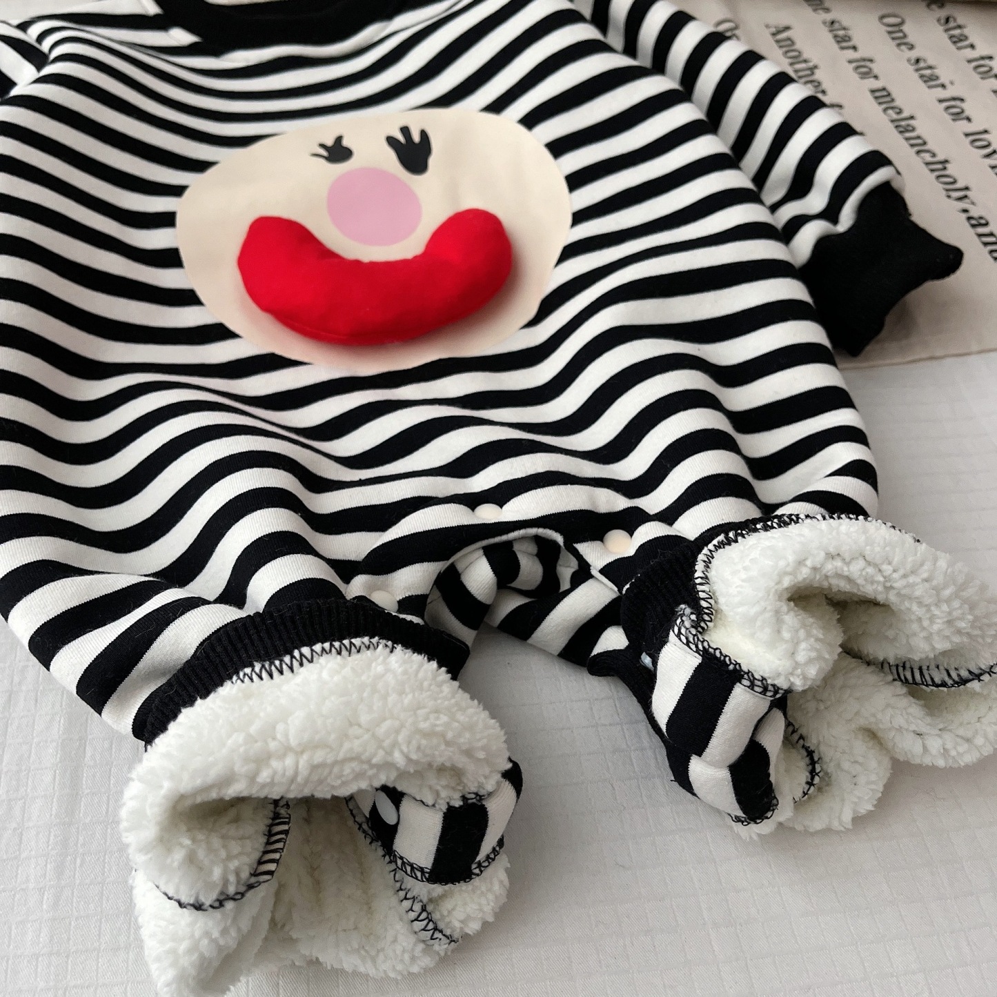 Baby Boy/Girl Cute Caterpillar Pattern Solid Color Striped Long Sleeve Romper-kissminis