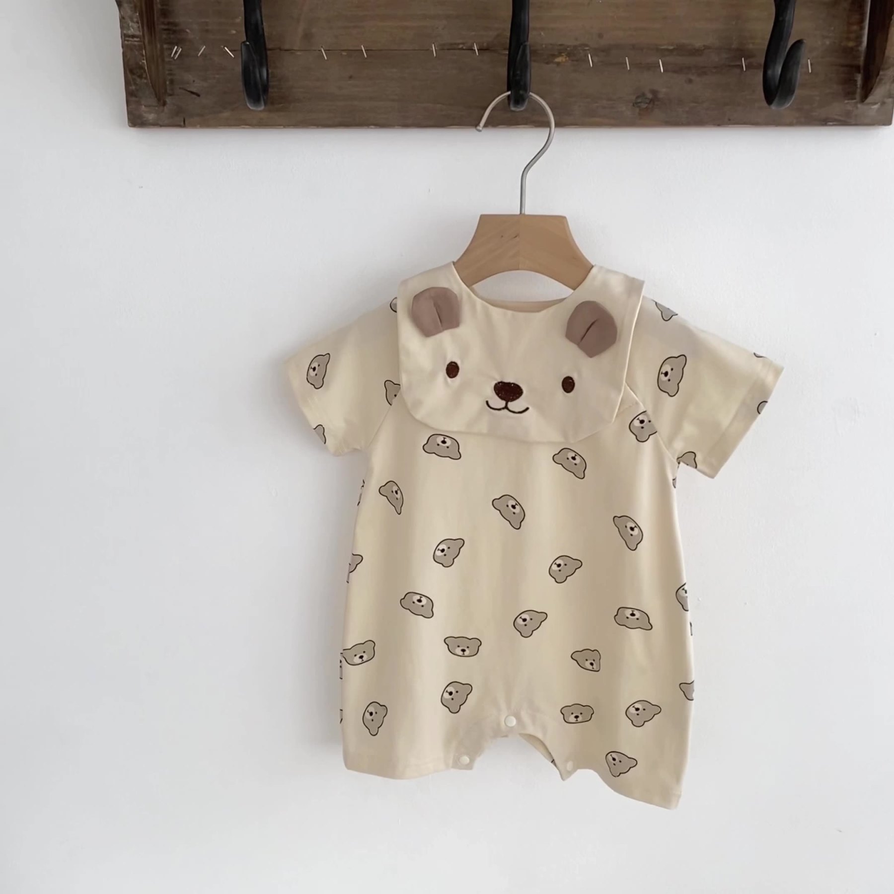 2pcs Baby Bear Romper with Removable Towel Set-kissminis