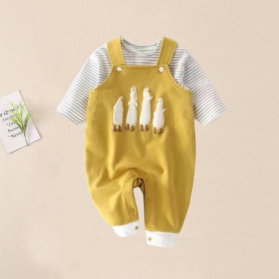 2pcs Baby Ducks Print Romper and Sweatshirt -kissminis