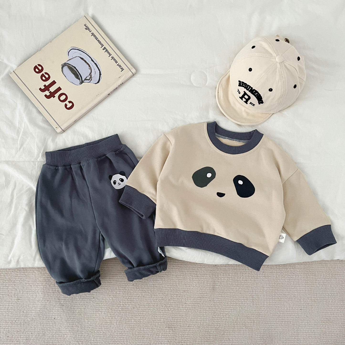 2pcs Baby Boy/Girl Cartoon Panda Print Long Sleeve Sweatshirt with Pants Set-kissminis