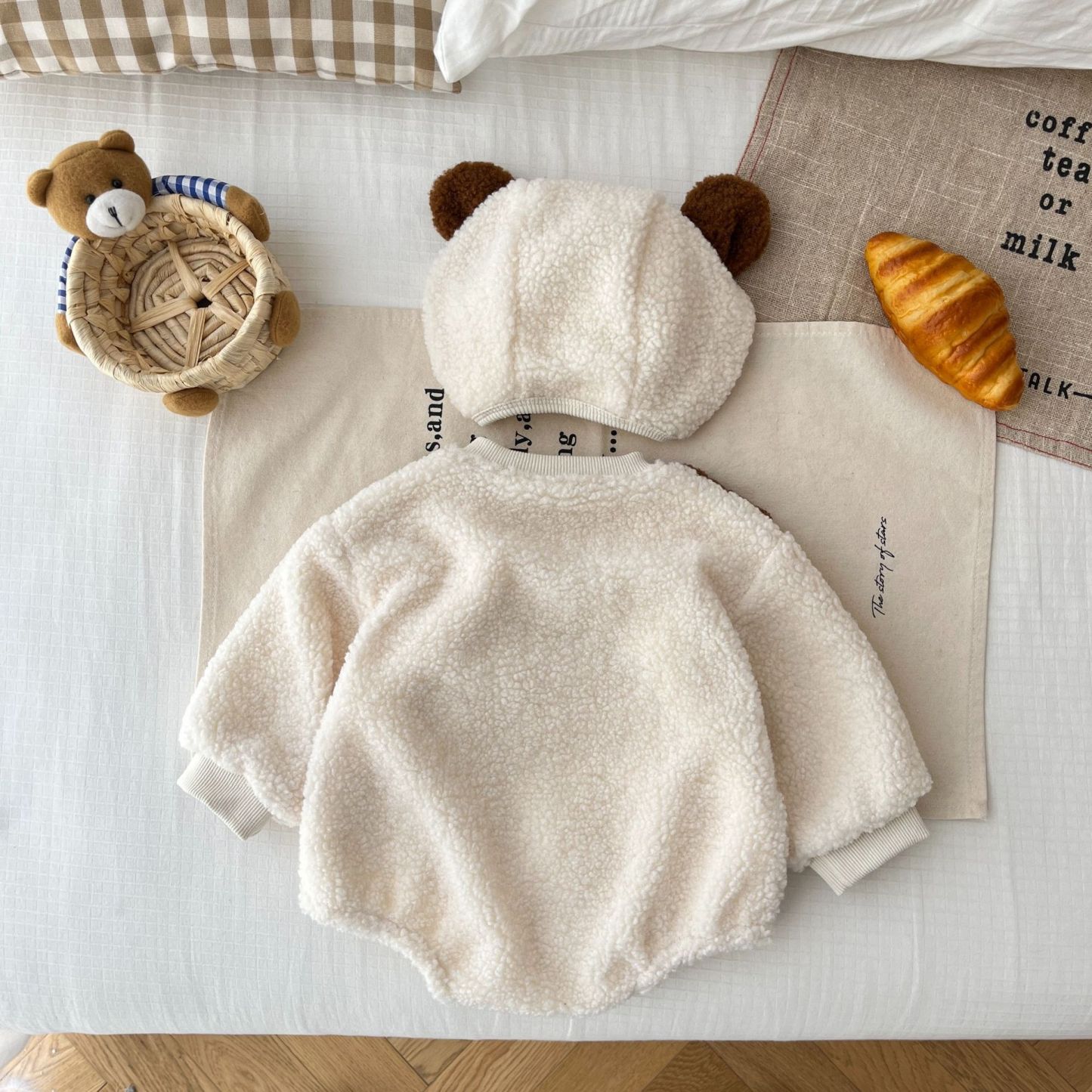 Baby Boy/Girl Cute Dog Design Long Sleeve Bodysuit and Hat Set-kissminis