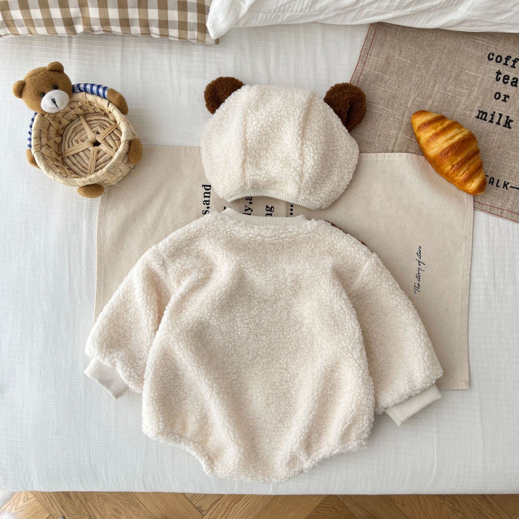 Baby Boy/Girl Cute Dog Design Long Sleeve Bodysuit and Hat Set-kissminis