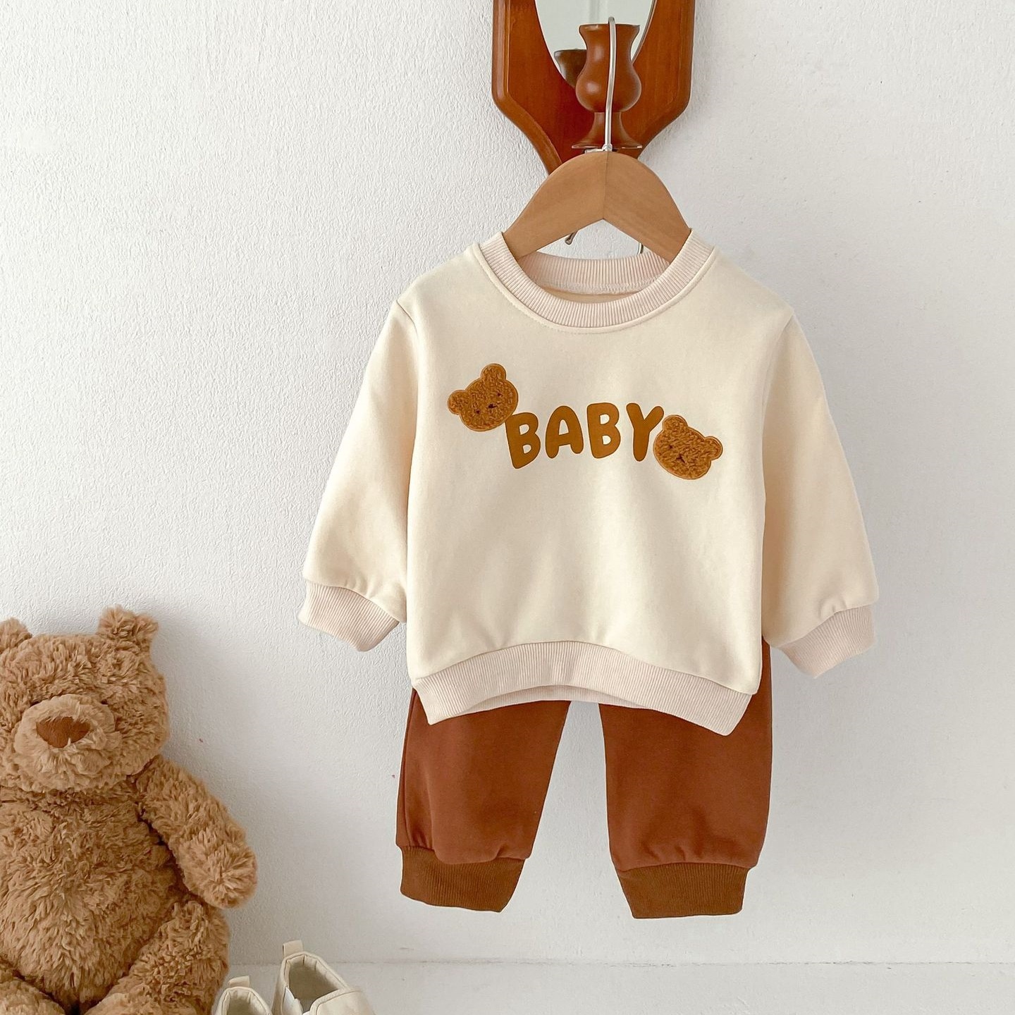 2pcs Baby Boy/Girl Bear Sweatshirt and Pant Set-kissminis