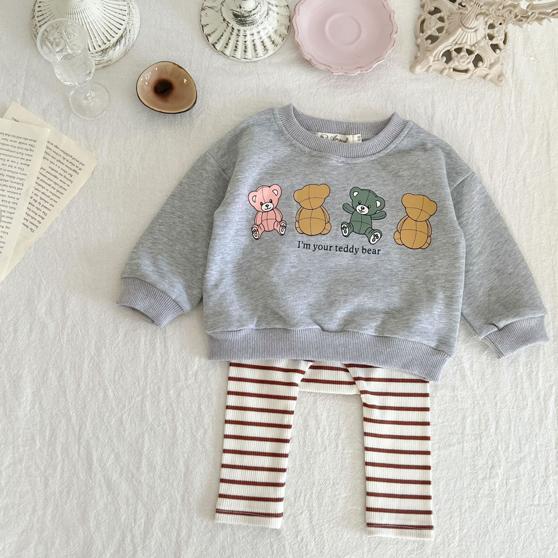 Baby Bear and Letter Pattern Sweatshirt-kissminis