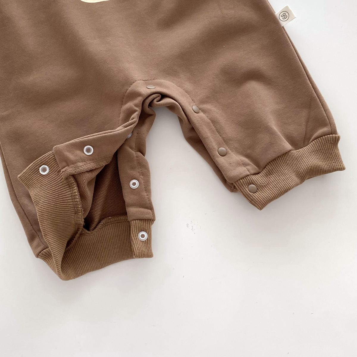 Baby Boy/Girl False Two Piece Bear Print Solid Color Long Sleeve Romper-kissminis