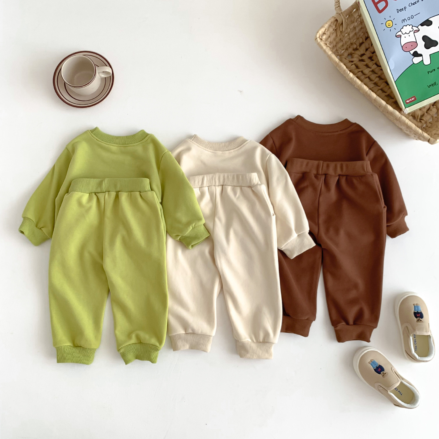 2pcs Baby Boy/Girl Crew Neck Bear and Rabbit Print Long Sleeve Sweatshirt with Pants Set-kissminis