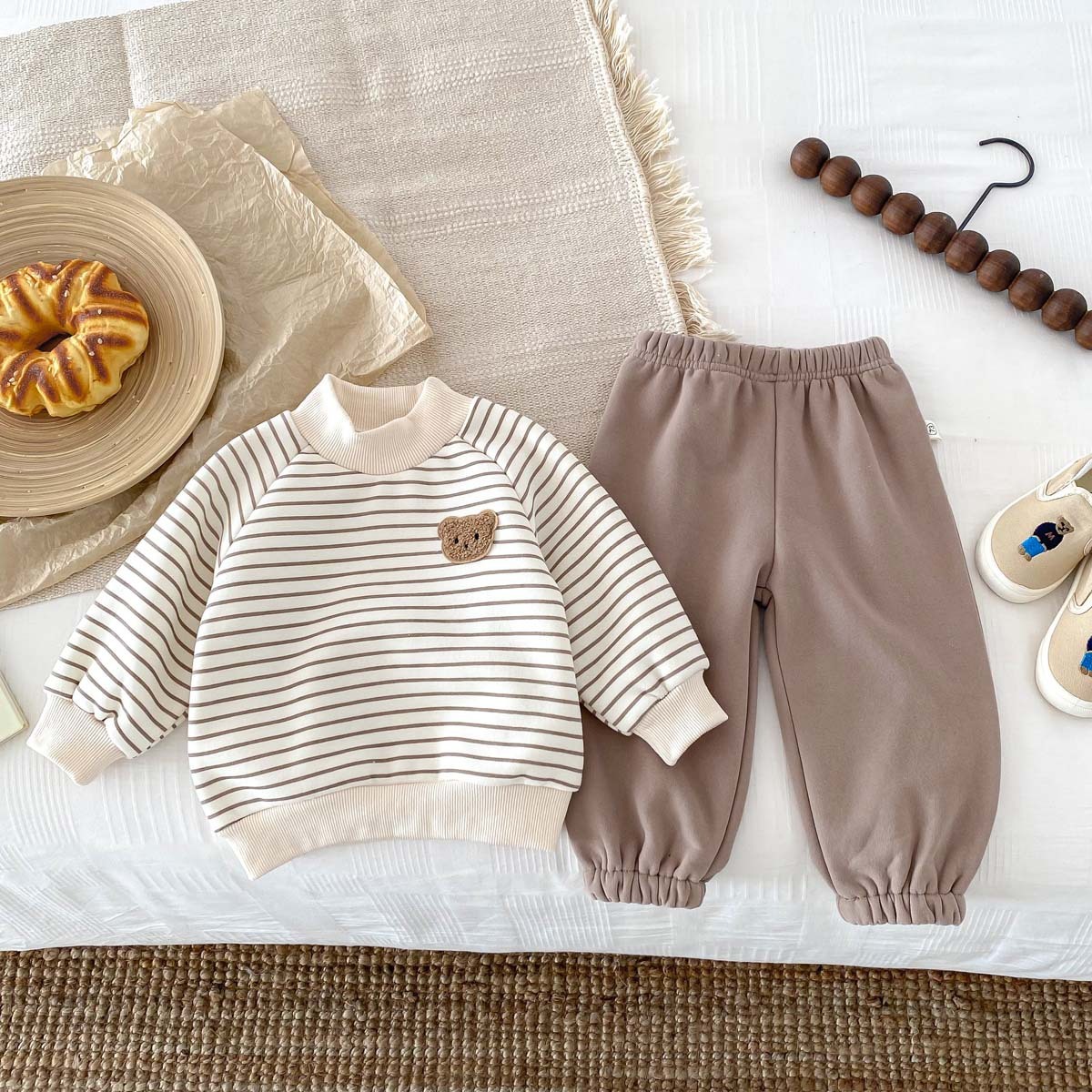 Toddler Boy/Girl Cute Bear Print Striped Long Sleeve Sweatshirt and Solid Color Pants-kissminis