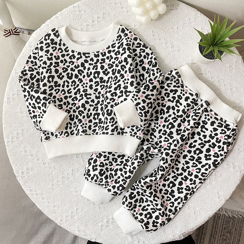 2pcs Baby Boy/Girl Winter Thicken Leopard Print Long Sleeve Sweatshirt with Pants Set-kissminis