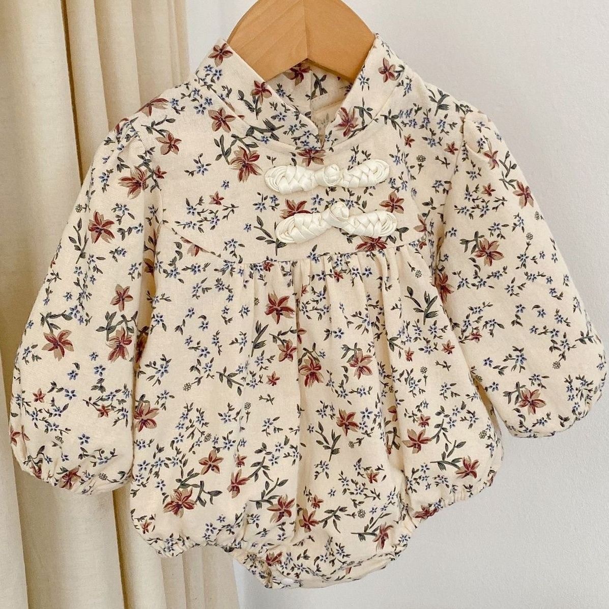 Baby Girl Cheongsam Buckle Overall Floral Puff-sleeve Long Sleeve Simple and Fresh Bodysuit-kissminis