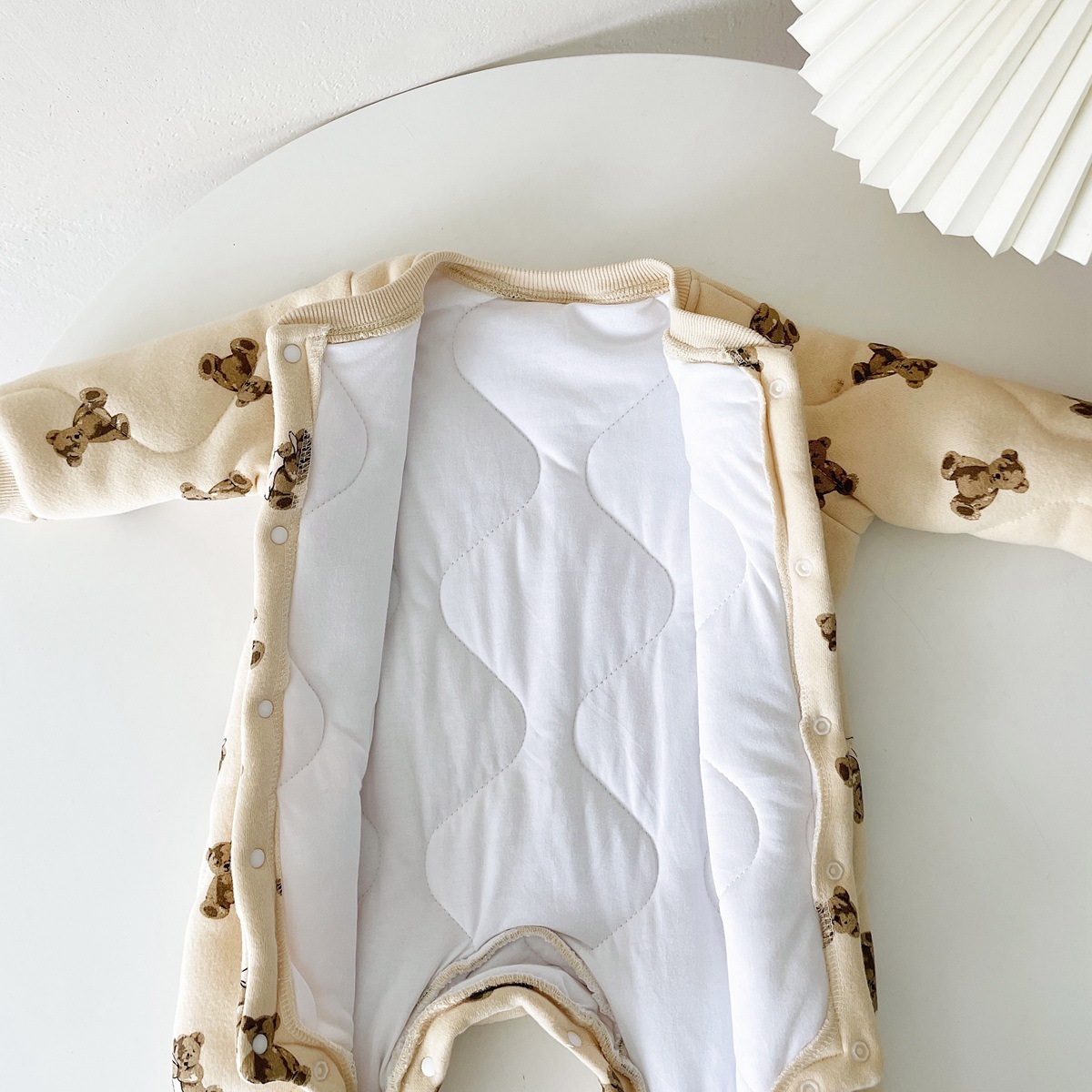 Baby Boy/Girl Allover Cute Bear Pattern Thicken Long Sleeve Romper-kissminis