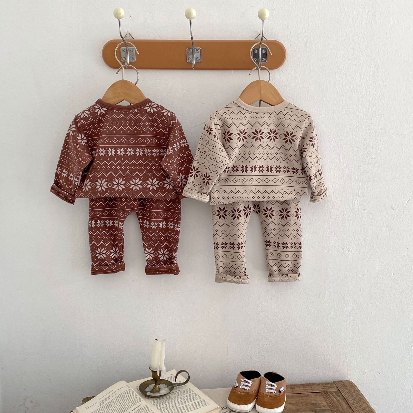 Baby Toddler Boy/Girl Christmas Style Allover Snowflakes Pattern Long Sleeve Sweatshirt and Pants Set-kissminis