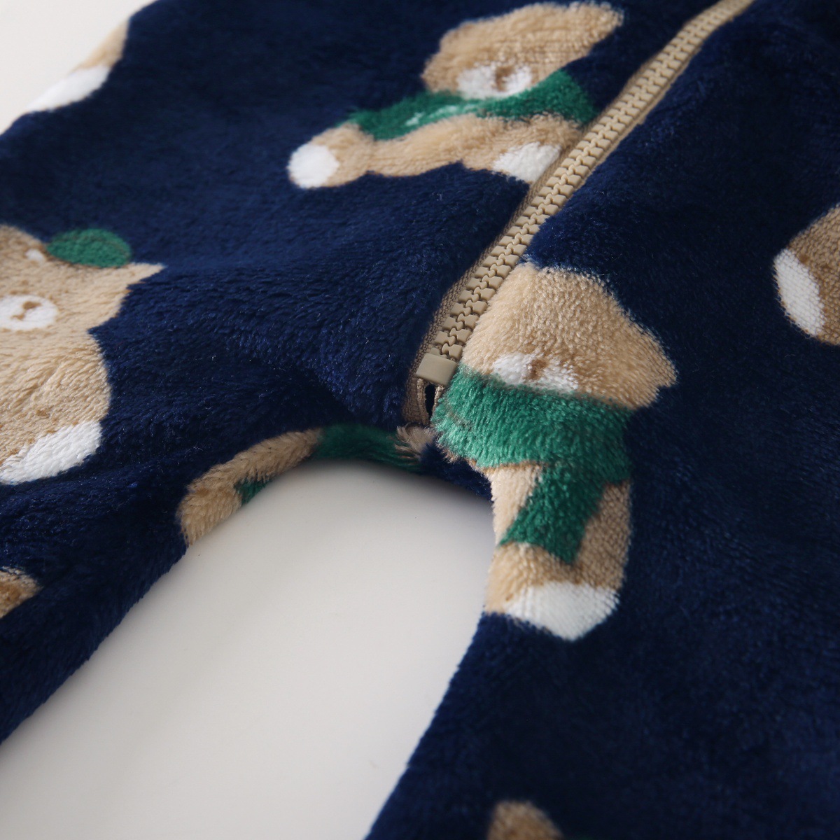 Baby Boy/Girl Winter Fluff Allover Bear Print Long Sleeve Romper-kissminis