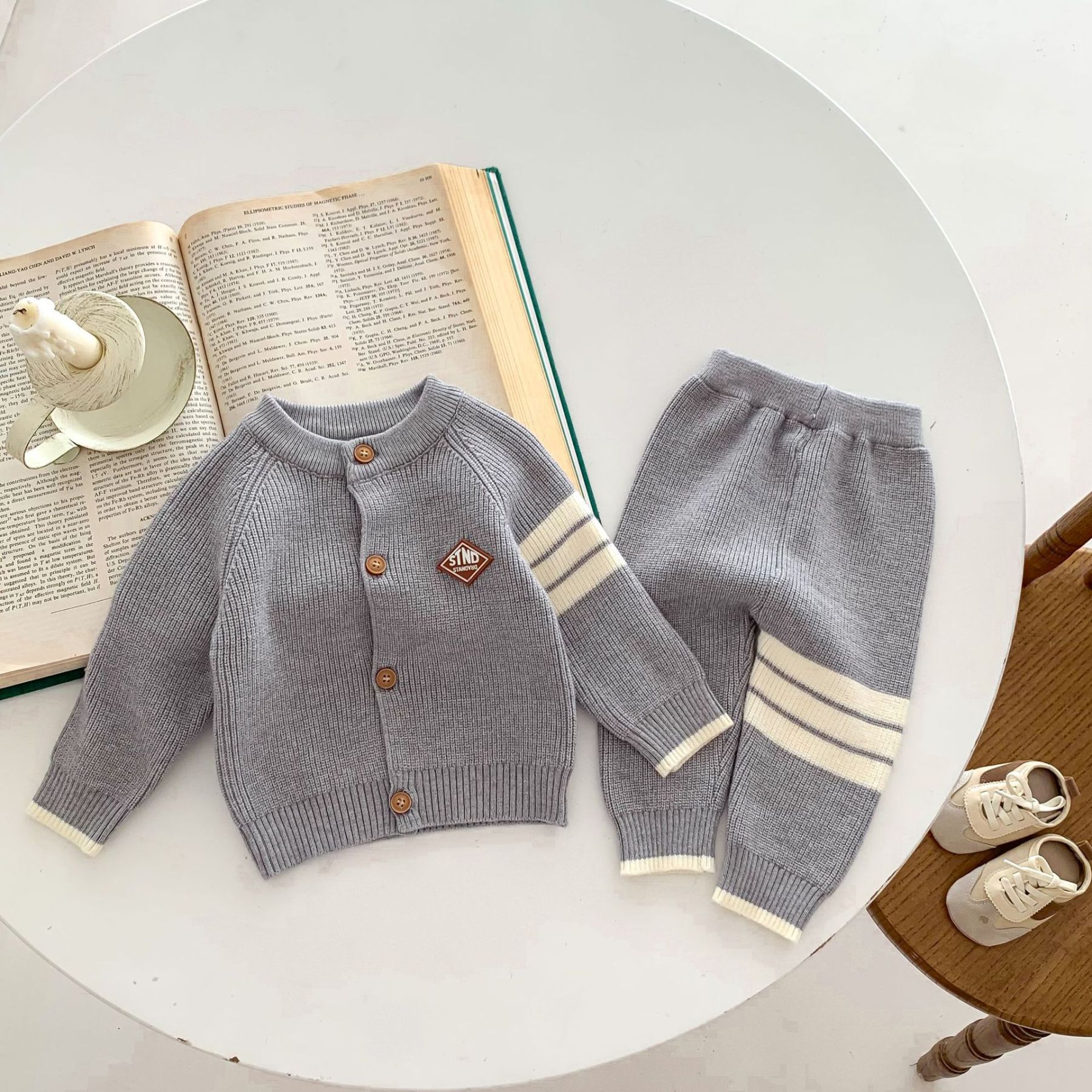 2pcs Baby Boy/Girl Stripe Graphic Knit Long Sleeve Cardigan and Pants Set-kissminis