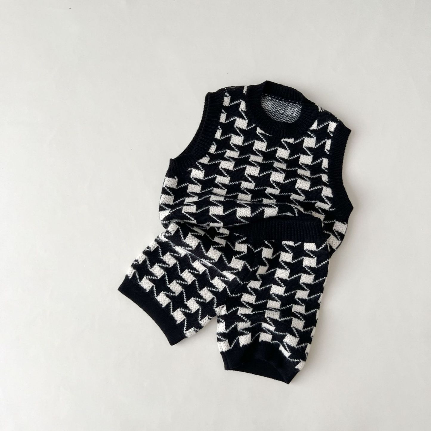 Toddler Boy/Girl Ins Style Print Vest and Cardigan and Pants Set-kissminis