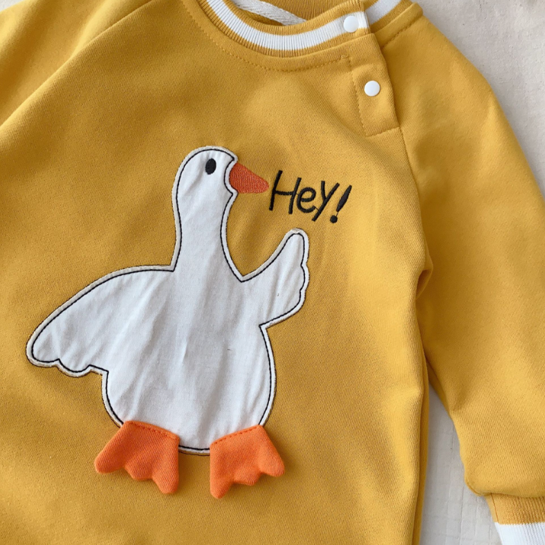 Baby Cute Cartoon Duck Pattern and Letter Print Long Sleeve Romper-kissminis