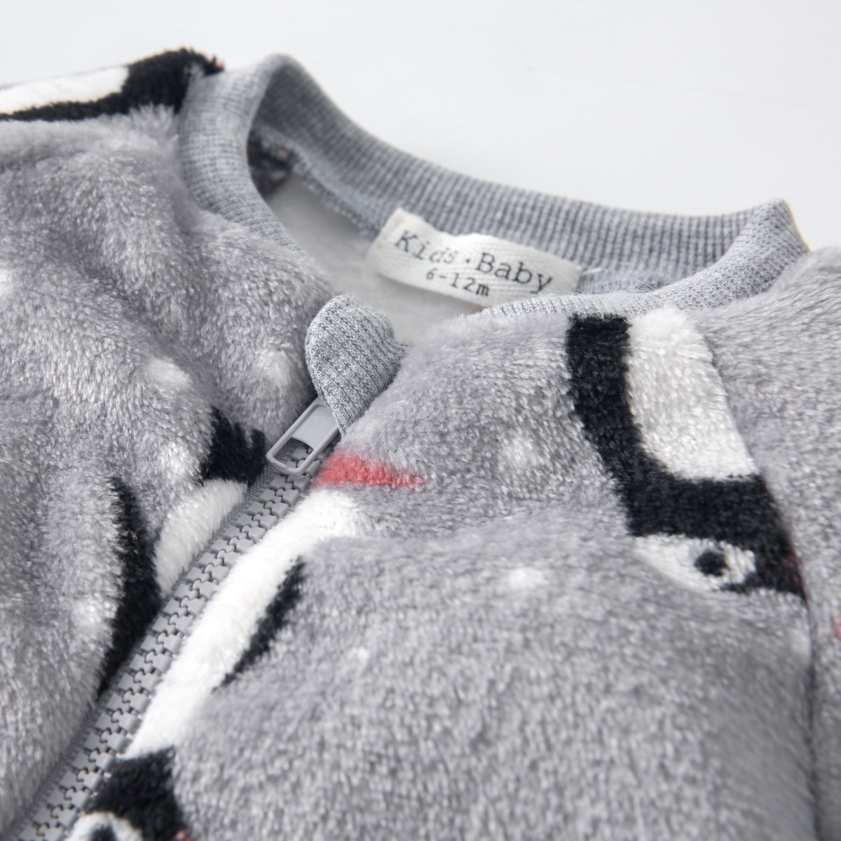 Baby Boy/Girl Allover Penguins and Snowflakes Pattern Thicken Long Sleeve Romper-kissminis