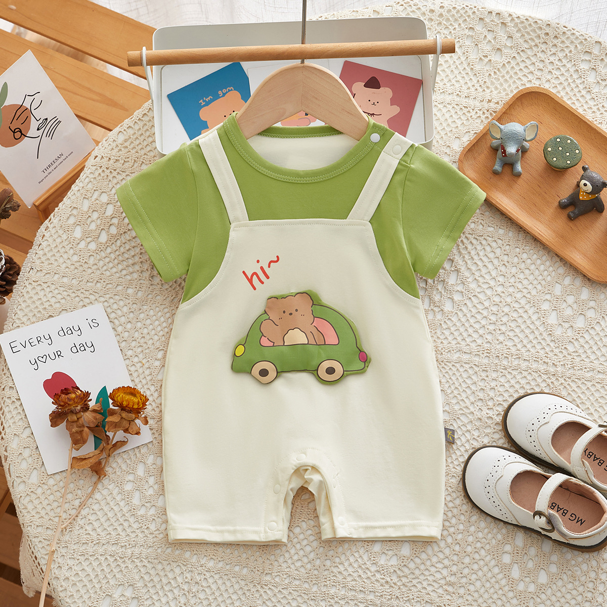 Baby Boy/Girl Car Bear Print Romper-kissminis
