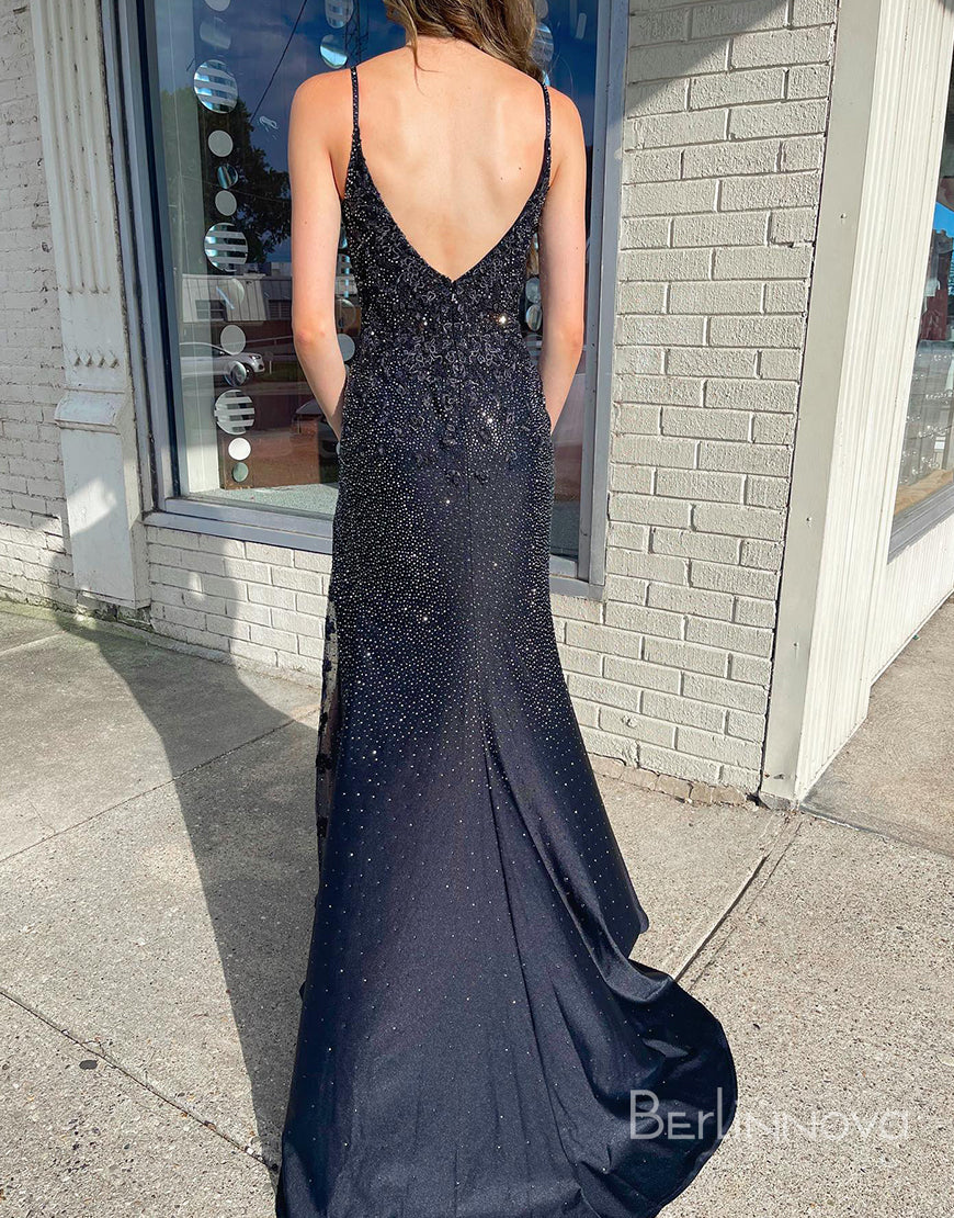 Sexy Elegant V Neck Prom Dress With Beading