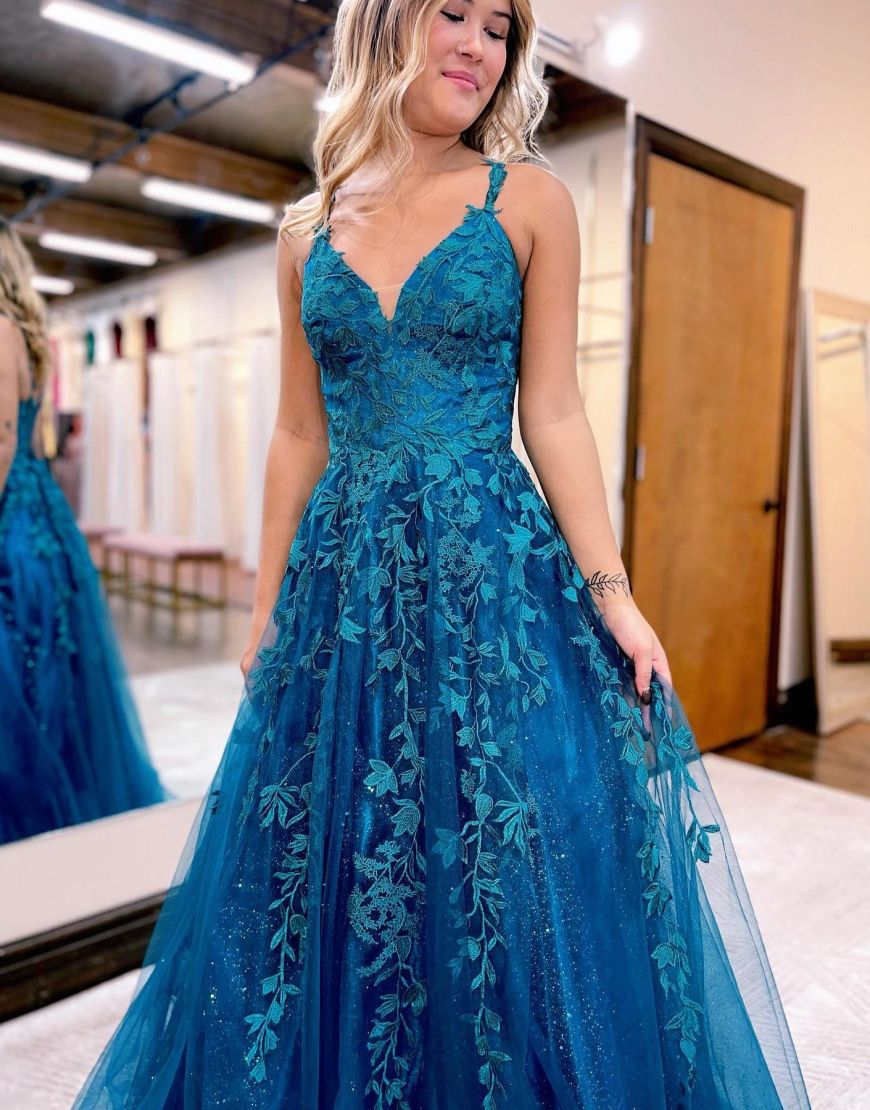 A-line Spaghetti Straps Corset Back Prom Dress With Appliques